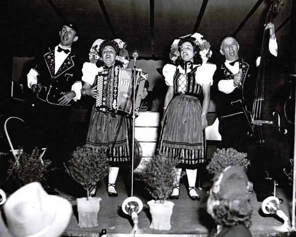 Swiss Colony Stage, 1949 Wisconsin State Fair Swiss Colony Stage, 1949 Wisconsin State Fair, 1949